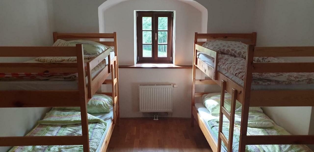 Dom Pristava Hotel Jesenice Eksteriør billede